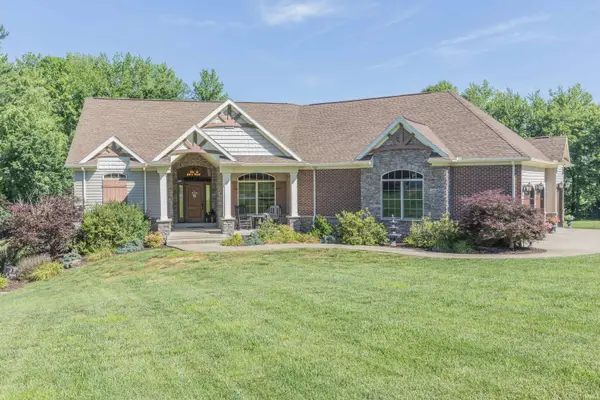 2575 Woodstone Lane, Evansville, IN 47712