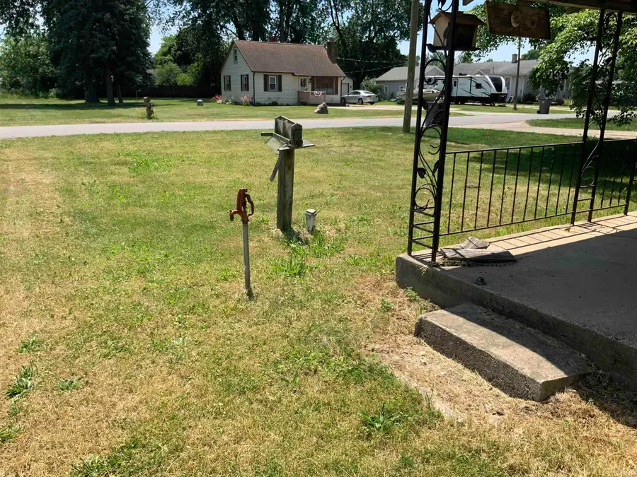 920 W Rogers Street, Osceola, IN 46561 - #3