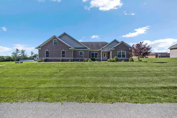 807 Creek Drive, Fort Branch, IN 47648
