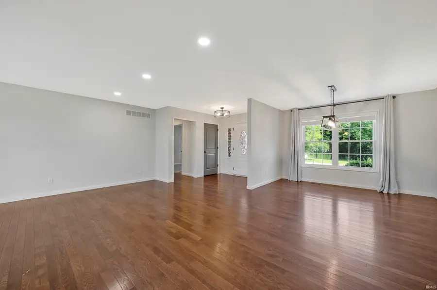807 Creek Drive, Fort Branch, IN 47648 - #3