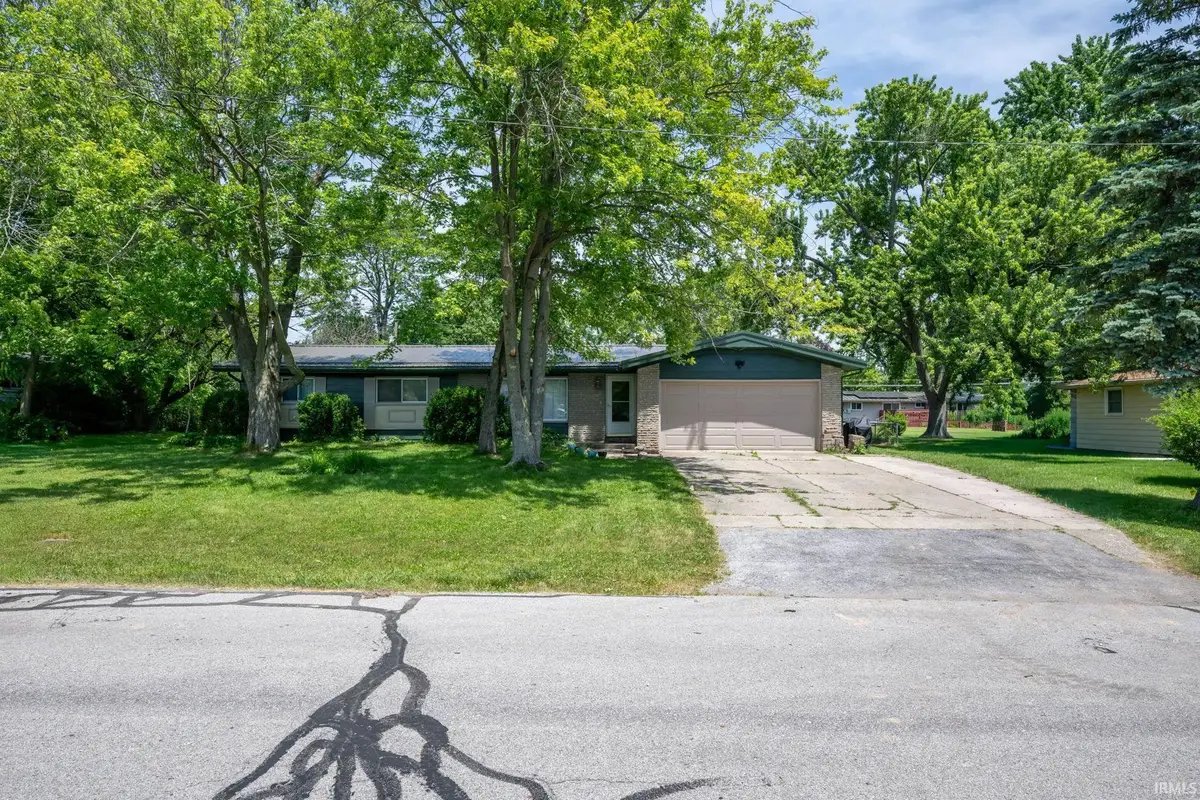 2423 Otsego Drive, Fort Wayne, IN 46825 - #1