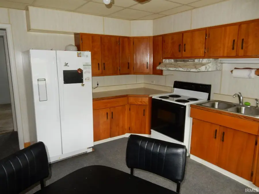 1055 Evans Street, Elkhart, IN 46516 - #2