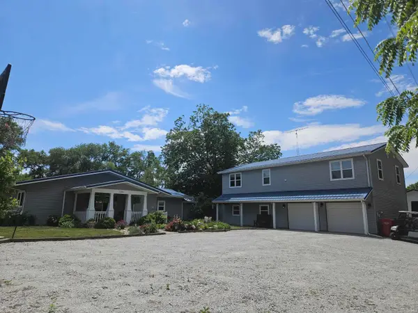 11235 N Lower Lake Shore Drive, Monticello, IN 47960