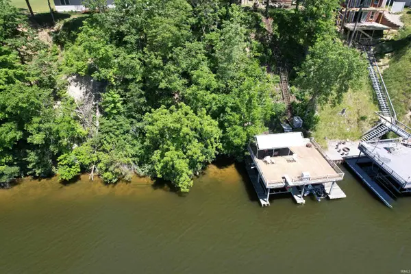 11494 W Paradise Road, Monticello, IN 47960