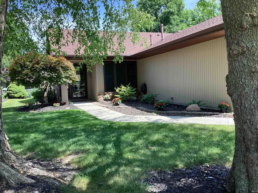8316 Lamplighter Court, Fort Wayne, IN 46835 - #3