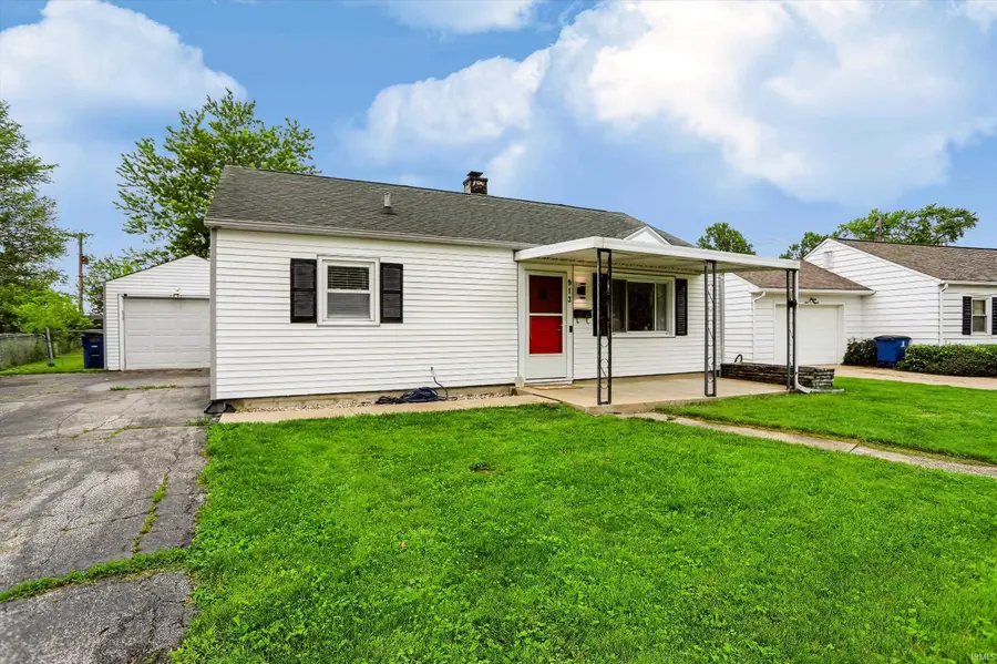 913 N Oxford Drive, Marion, IN 46952 - #2