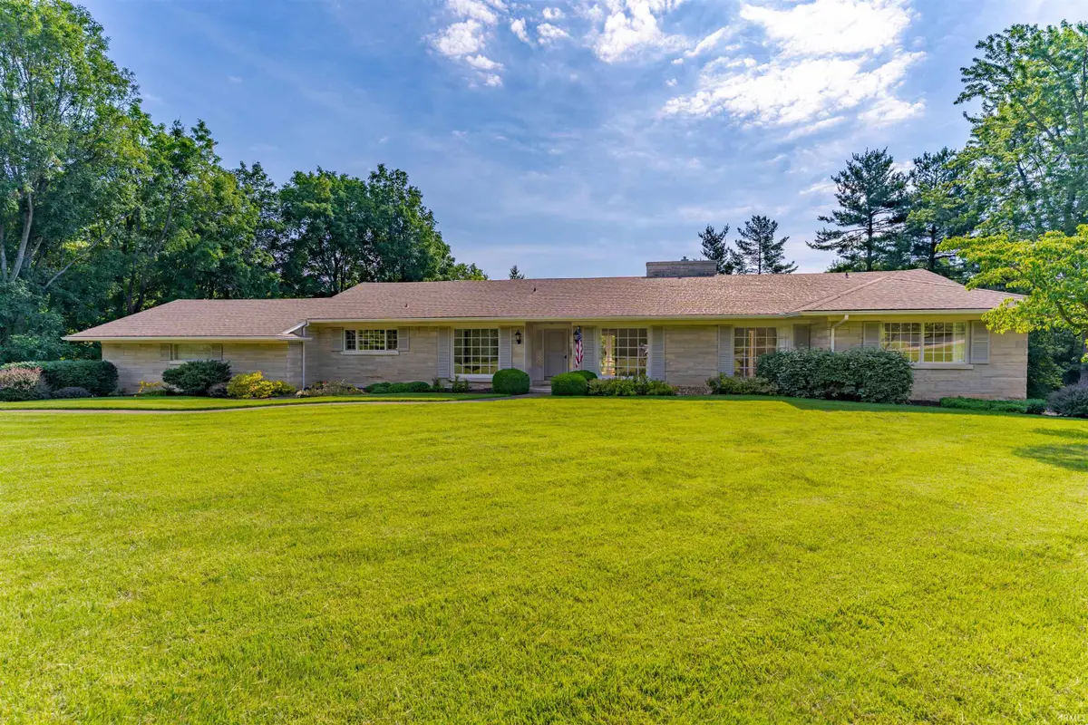 520 Scenic Drive, Evansville, IN 47715 - #1