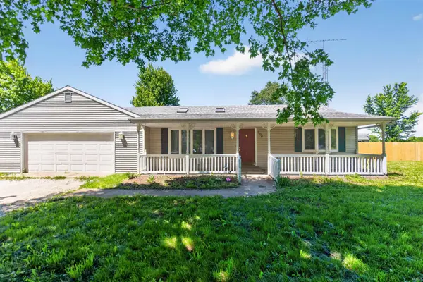 206 North Street, Lewisville, IN 47352