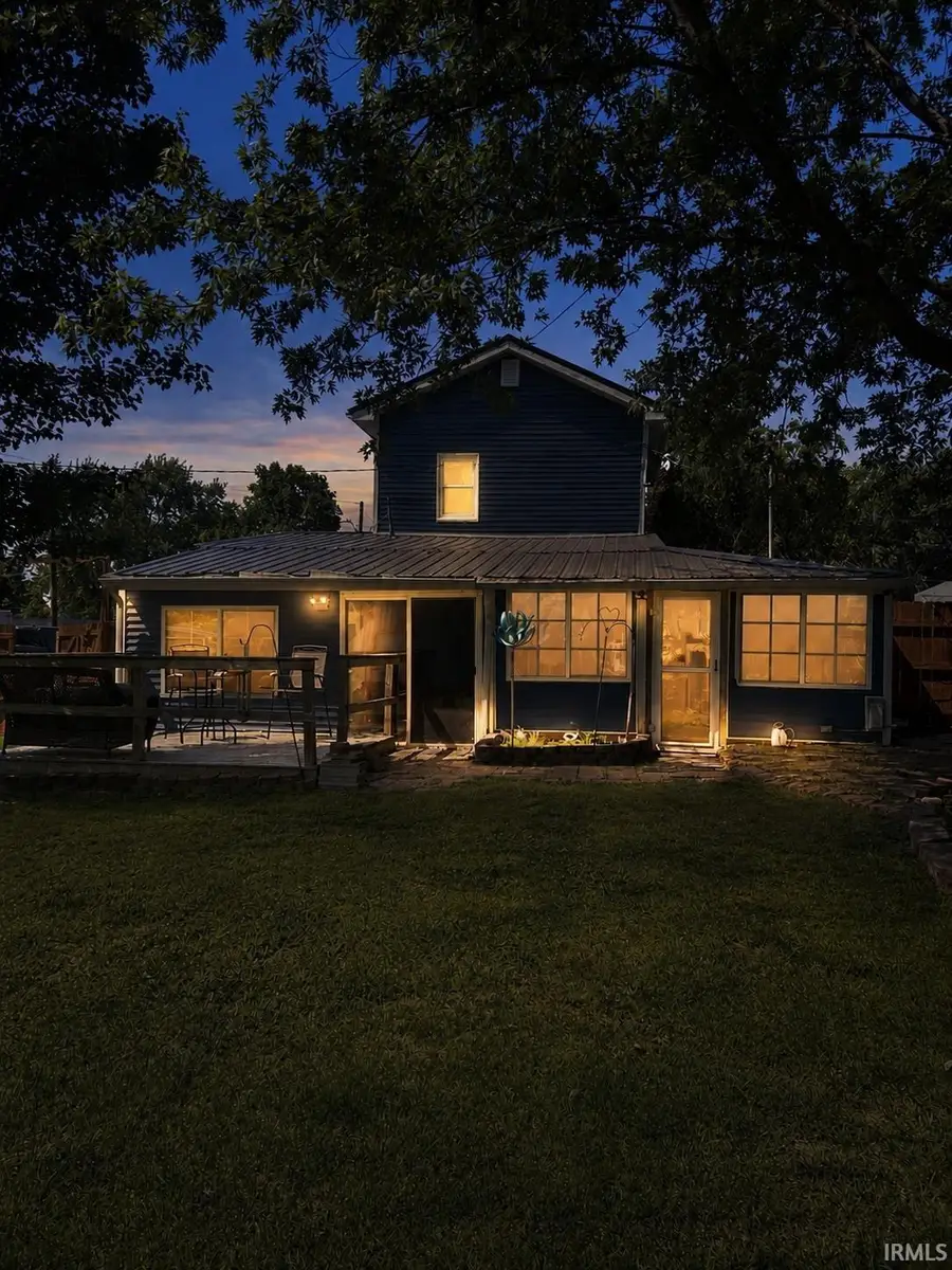 800 E Seneca Street, Albion, IN 46701 - #3