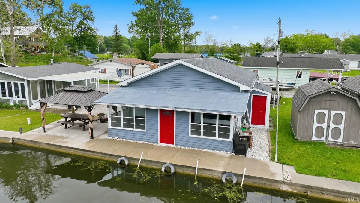 21 Ems B40f Lane, Leesburg, IN 46538 - #1