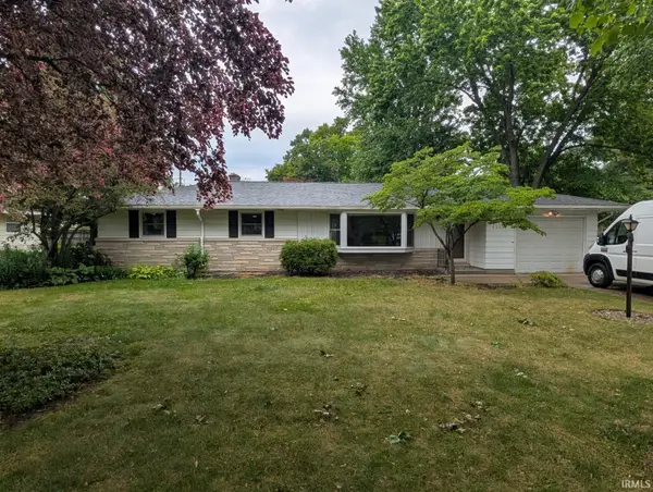 23039 Gardena Place, Elkhart, IN 46514