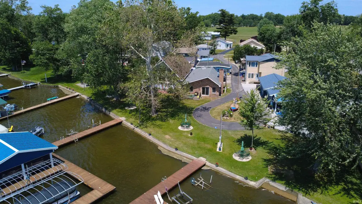 3938 N Becks Place, Monticello, IN 47960 - #1