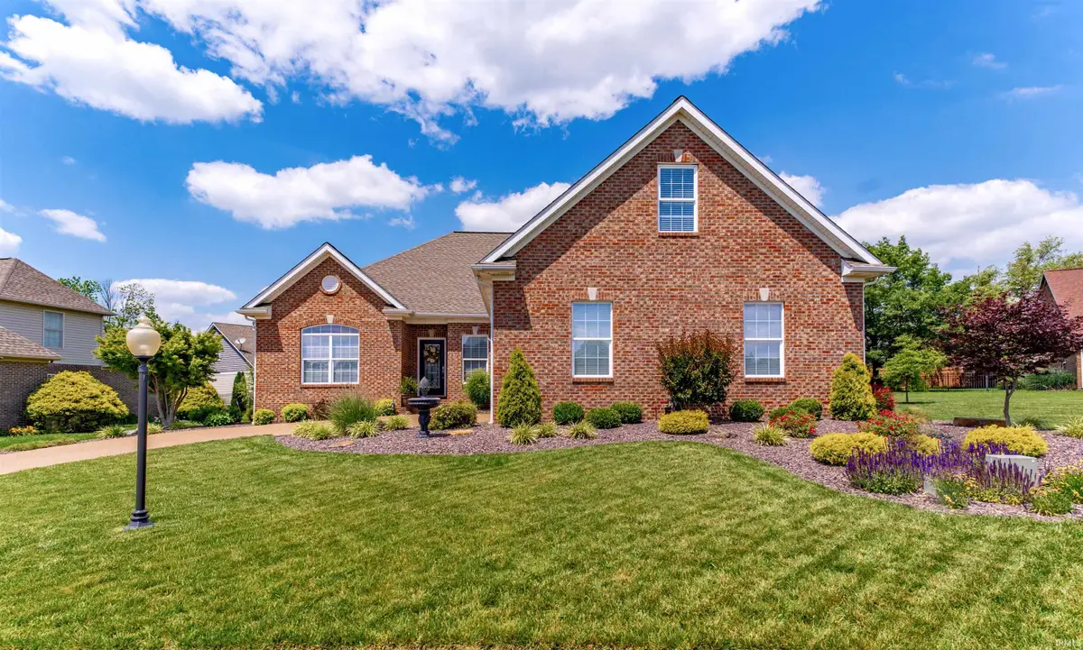 2150 Long Cove Circle, Newburgh, IN 47630 - #1