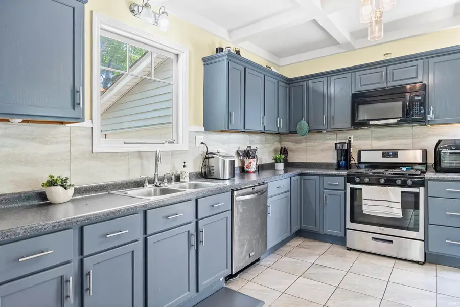 601 S 1st Street, Oxford, IN 47971 - #3