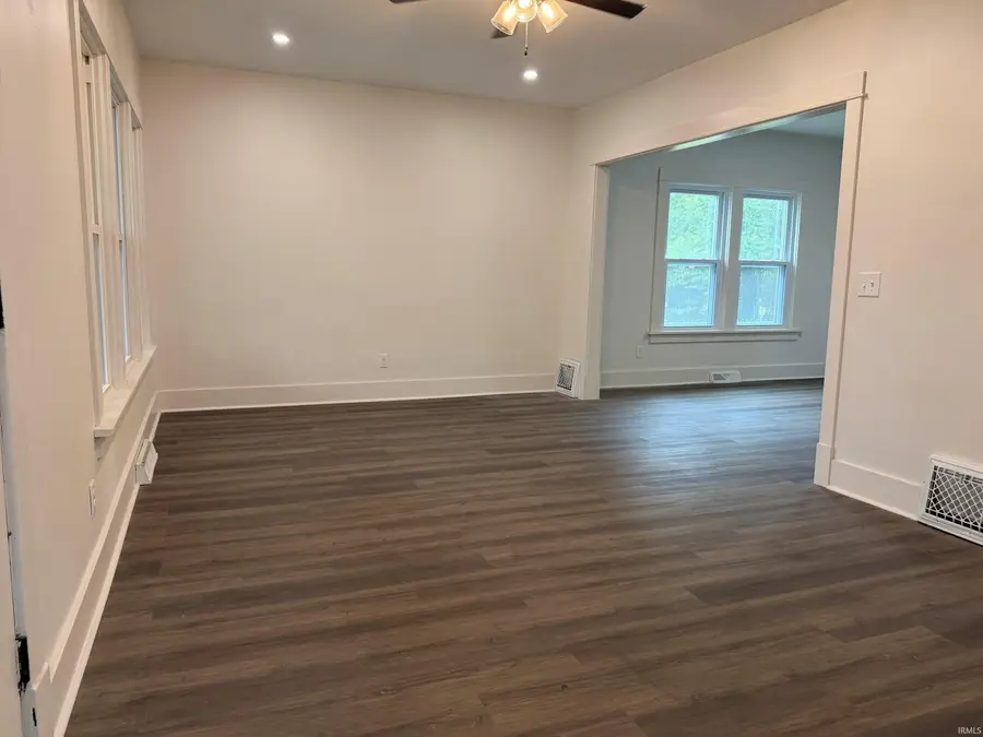 1123 Miner Street, South Bend, IN 46617 - #2
