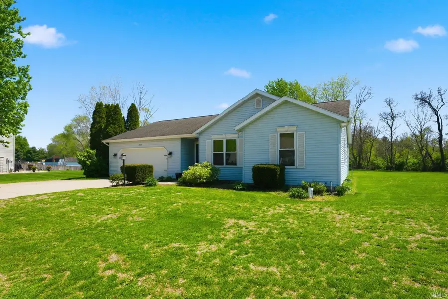 10424 Courtney Lane, Granger, IN 46530 - #3