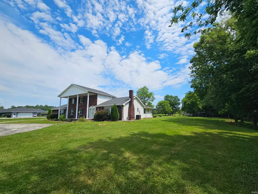 148 S Hickory Corner Road, Vincennes, IN 47591 - #2
