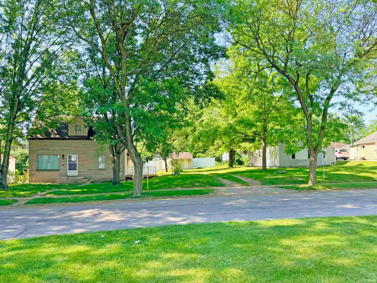3112 Pittsburg Street, Fort Wayne, IN 46803 - #1