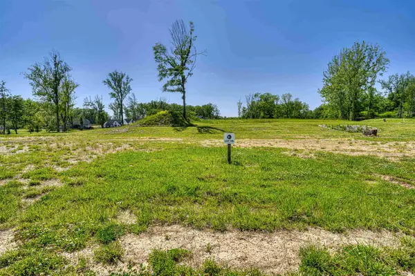 1551 Firefly Cove, Victoria Woods, IN 47601