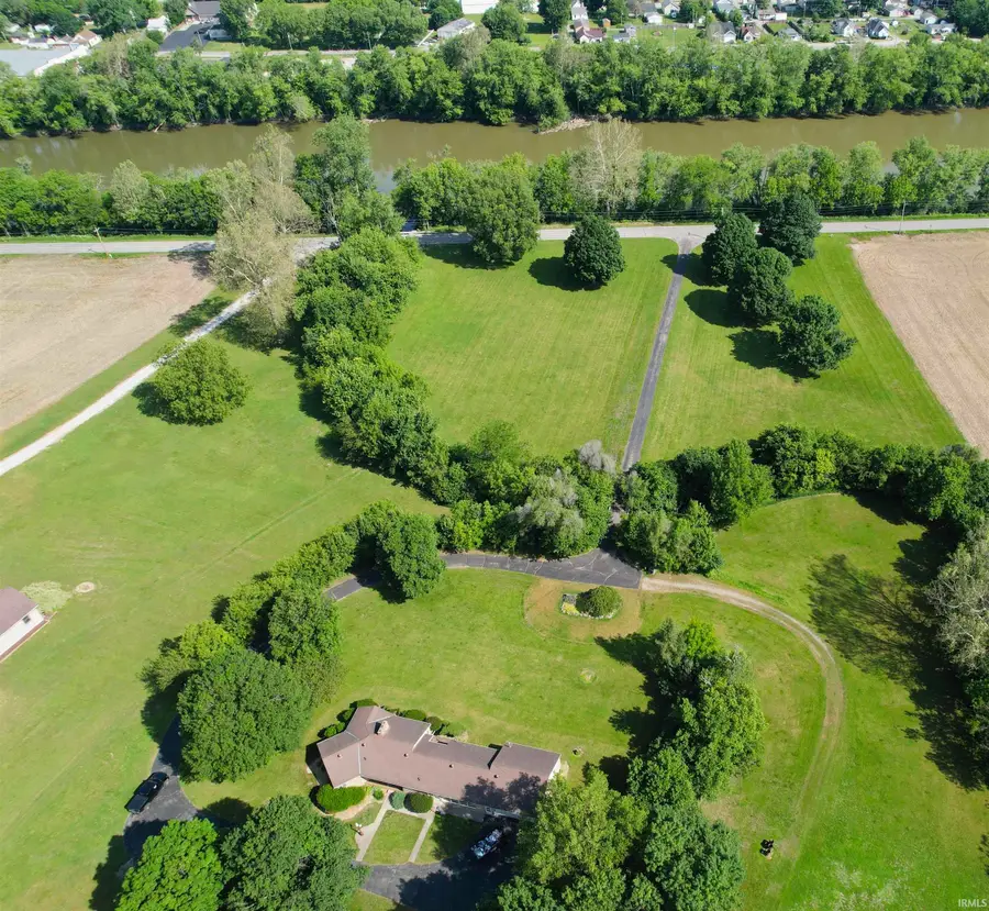 295 W Riverside Drive, Peru, IN 46970 - #2