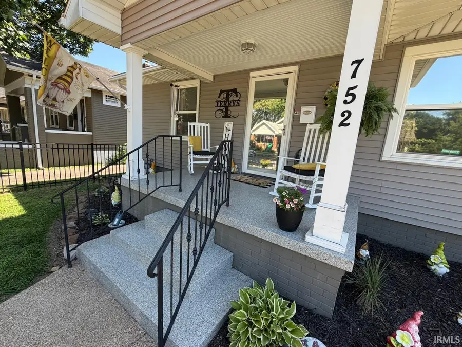 752 S Englewood Avenue, Evansville, IN 47714 - #2