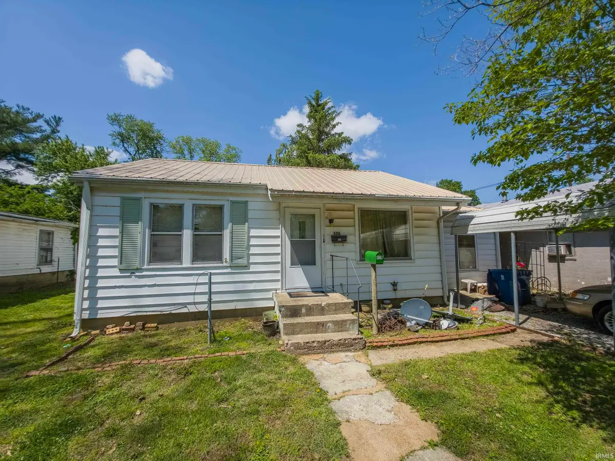 426 E 7th Street, Mount Carmel, IL 62863 - #1