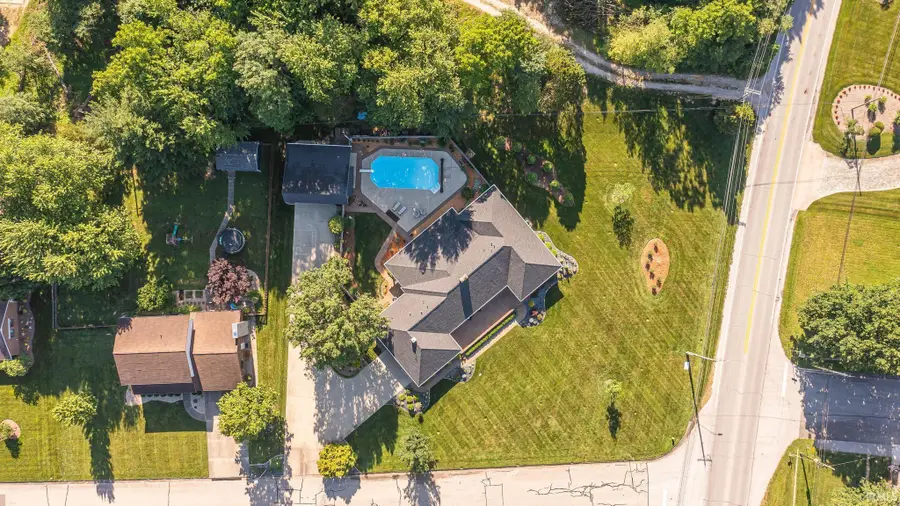 1 Bohnert Court, Jasper, IN 47546 - #2
