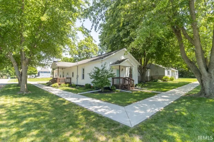 206 W School Street, Mount Summit, IN 47361 - #3