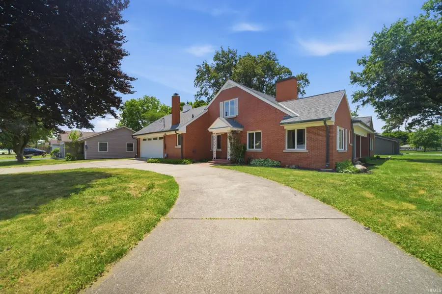 307 N Sixth Street, Kentland, IN 47951 - #2