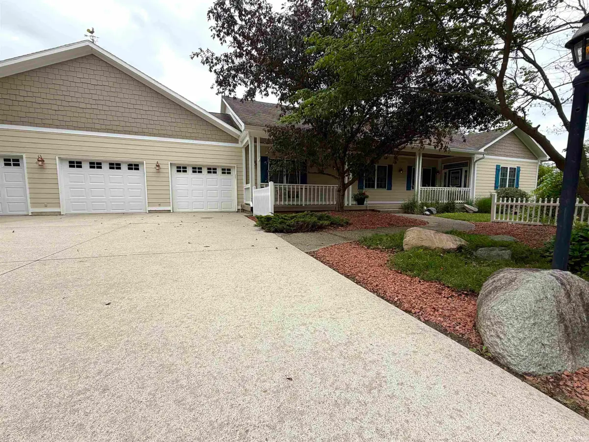 35 W Lake Drive, Kokomo, IN 46901 - #1