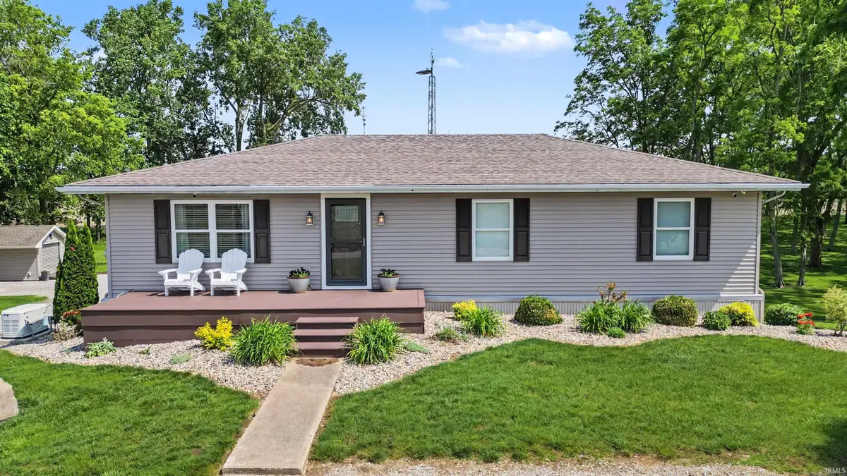 5666 W County Rd 950 N, Rossville, IN 46065 - #1