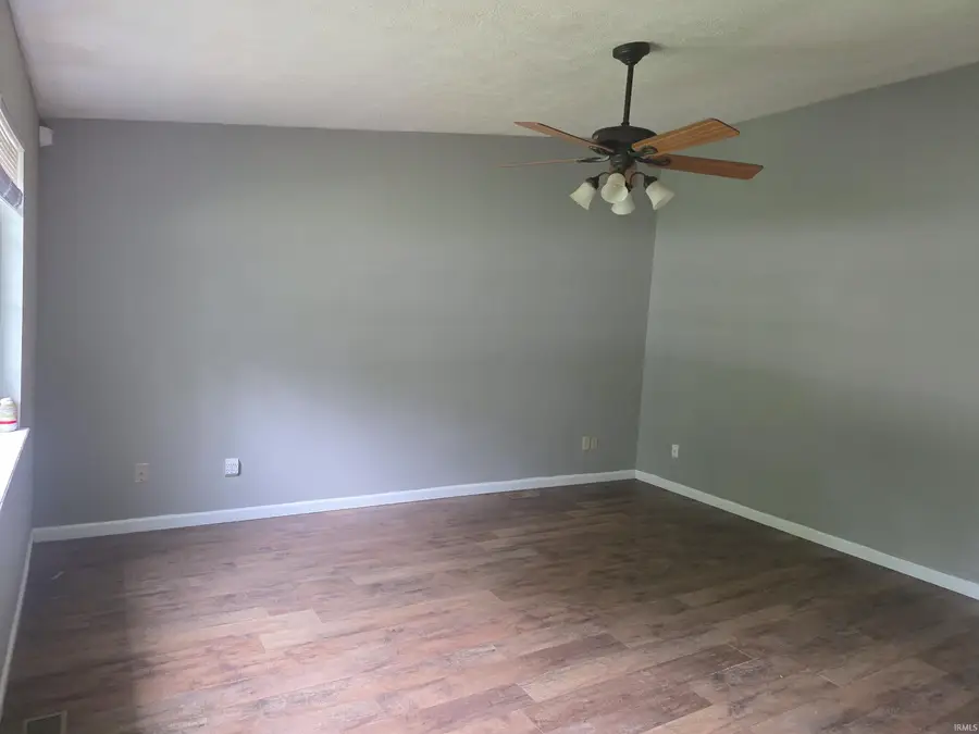 801 N Paddington Way, Ellettsville, IN 47429 - #2