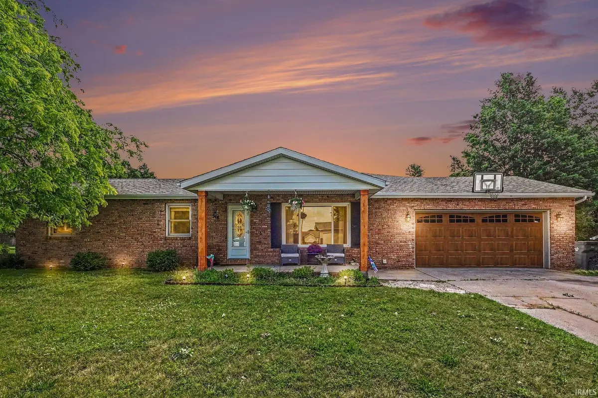 518 Sunset Lane, Middlebury, IN 46540 - #1