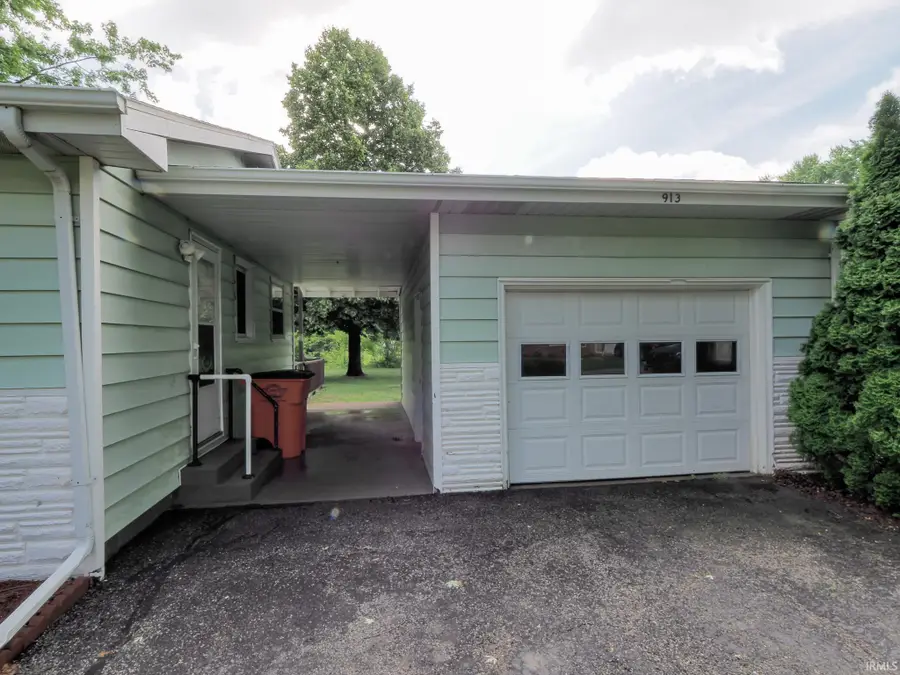 913 Calley Drive, Monticello, IN 47960 - #3