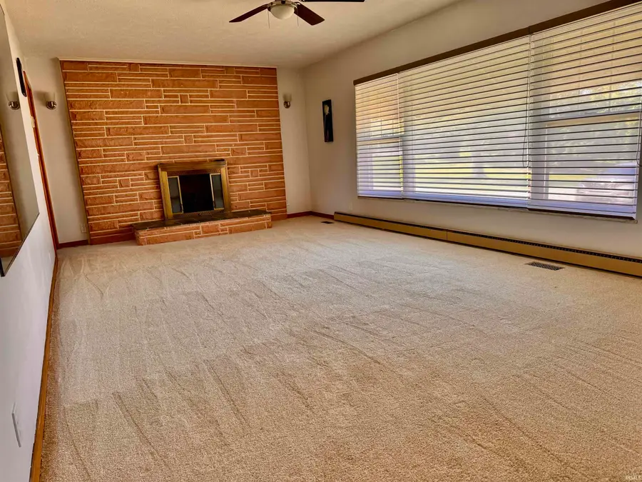 24 College Street, Chrisney, IN 47611 - #3