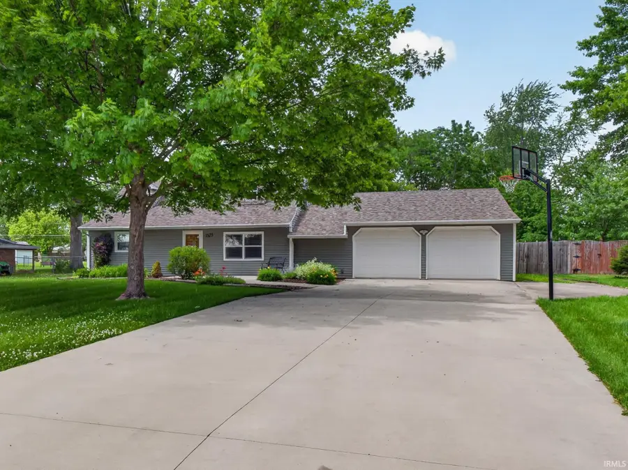 7525 Diane Drive, Fort Wayne, IN 46835 - #3