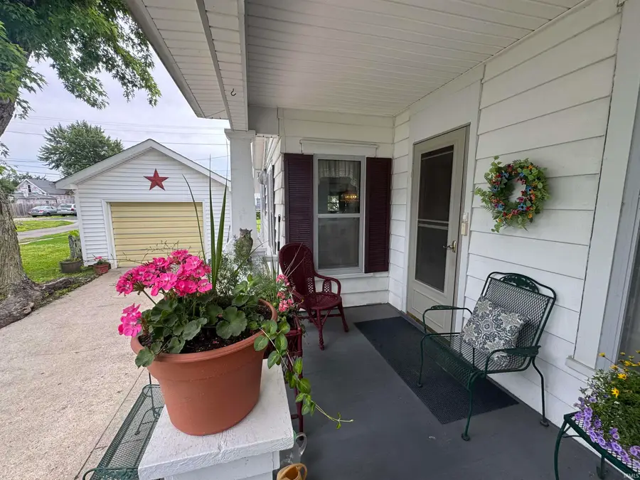 415 W 5th Street, Peru, IN 46970 - #3