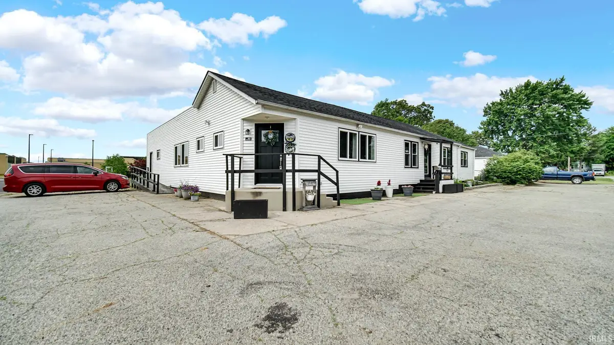 801 S Shield Street, Knox, IN 46534 - #1