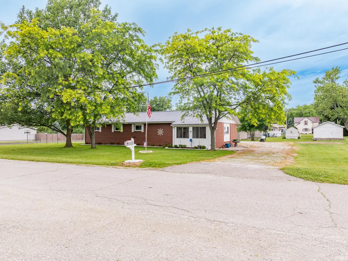 800 W High Street, Redkey, IN 47373 - #1