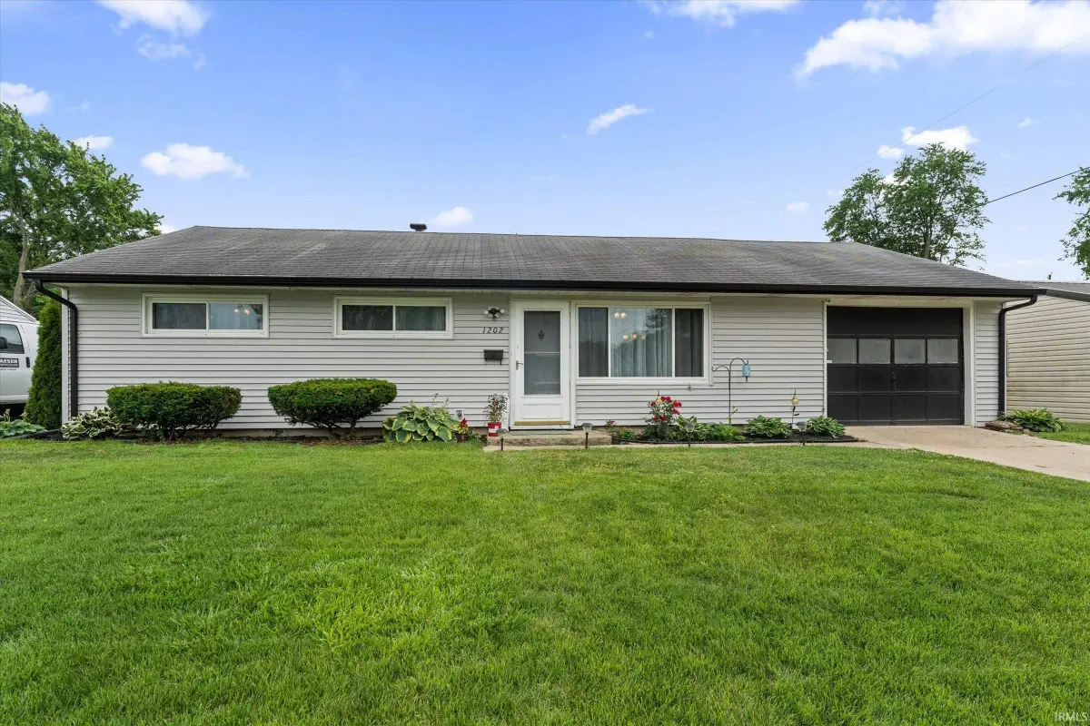 1202 Byron Drive, South Bend, IN 46614 - #1