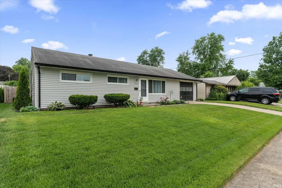 1202 Byron Drive, South Bend, IN 46614 - #3