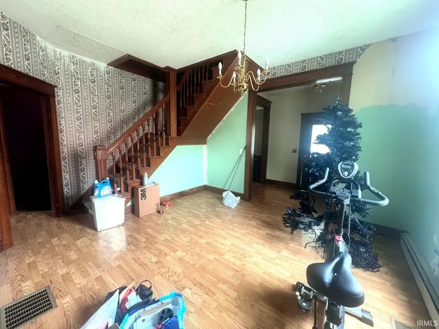 15 N Holman Street, Peru, IN 46970 - #3