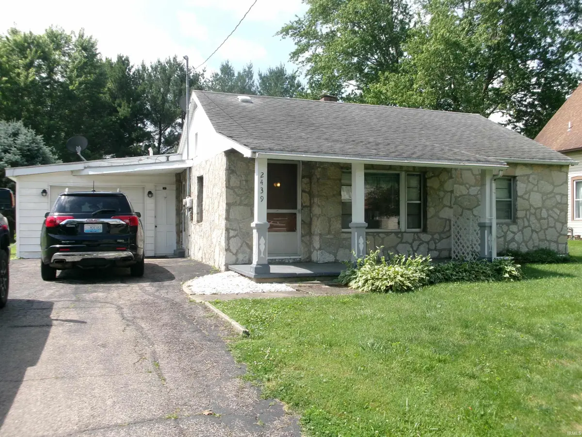 2439 W Main Street, Mexico, IN 46958 - #1