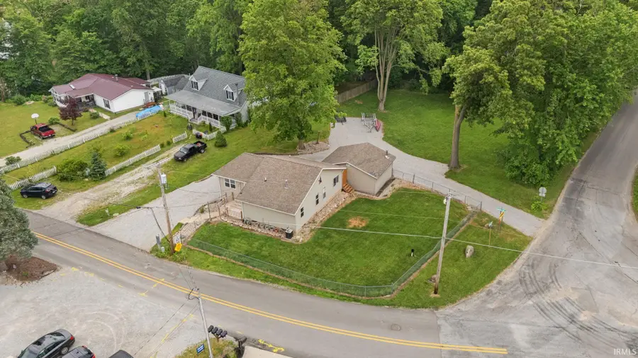 2136 Chapman Lake Drive, Warsaw, IN 46582 - #3