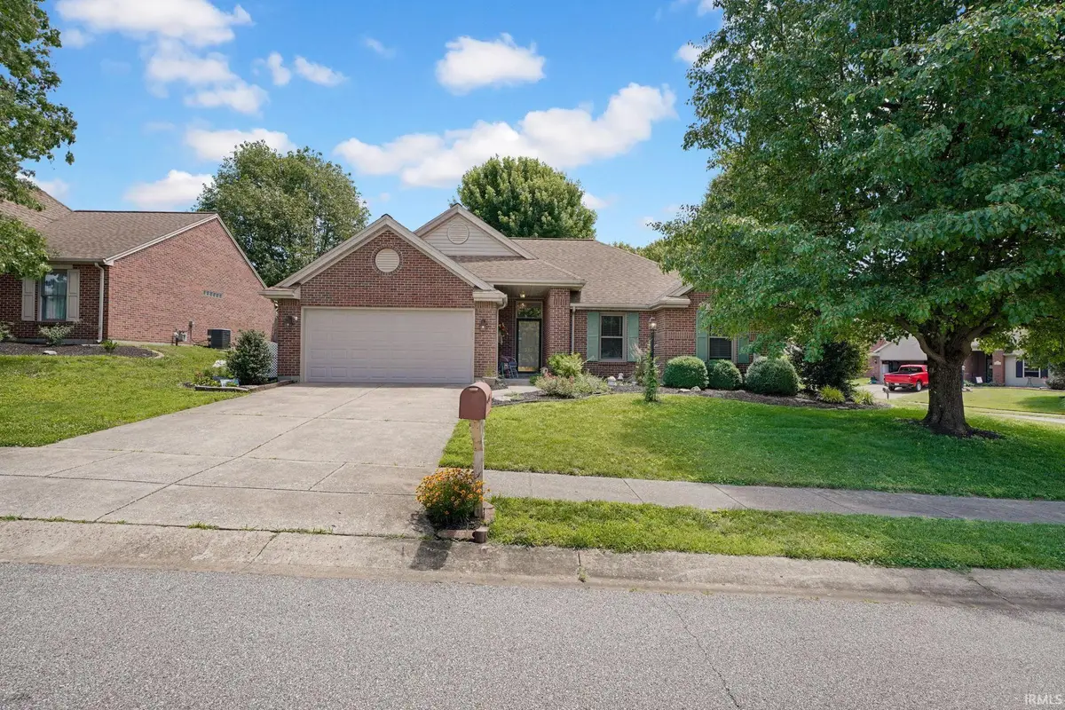 631 Sunflower Circle, Evansville, IN 47712 - #1