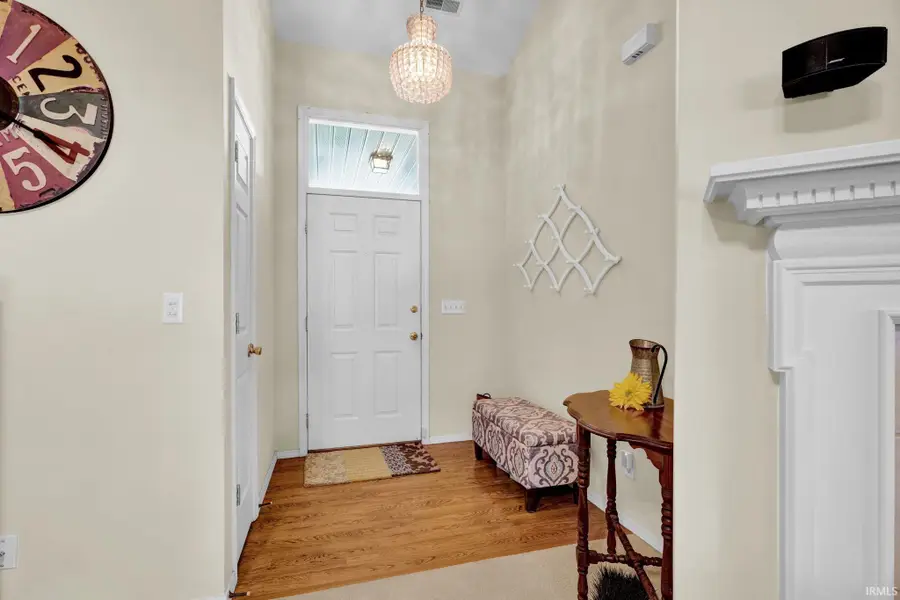 631 Sunflower Circle, Evansville, IN 47712 - #2