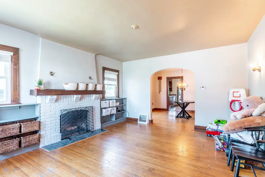 4814 Arlington Avenue, Fort Wayne, IN 46807 - #3
