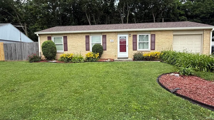 1424 S Pleasantview Drive, Yorktown, IN 47396 - #2