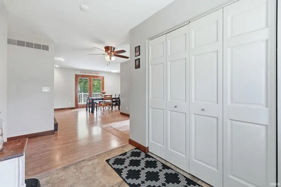 574 S Circle Drive, Warsaw, IN 46580 - #3