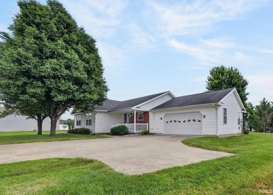 170 Byron Street, Loogootee, IN 47553 - #2